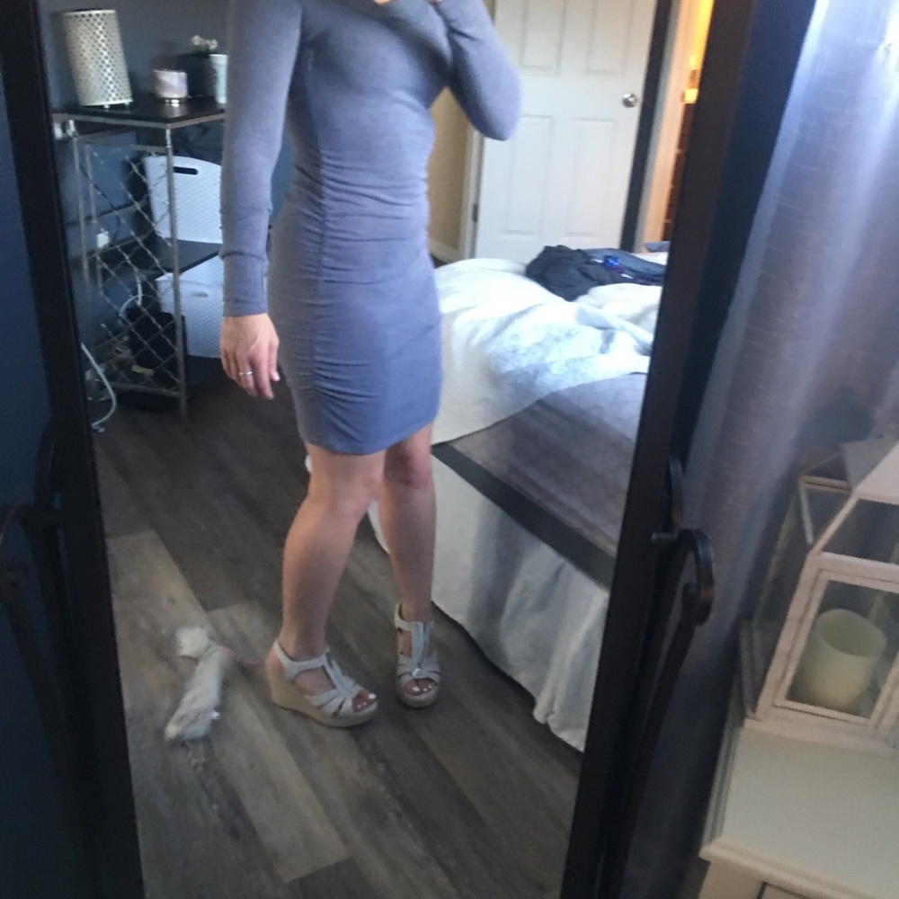 Dress - Picture 2 of 3